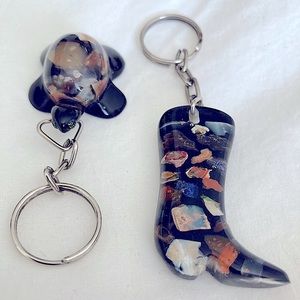 Set of 2 Matching Turtle and Boot Keychains